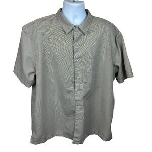 Basic Editions dress shirt, size XXL, short sleeves, plaid pattern, button front